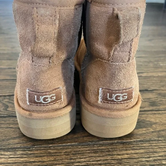 UGG platform ankle boots - Picture 2 of 4